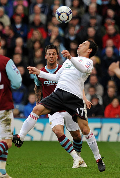 尤其是具備 尤其是具備