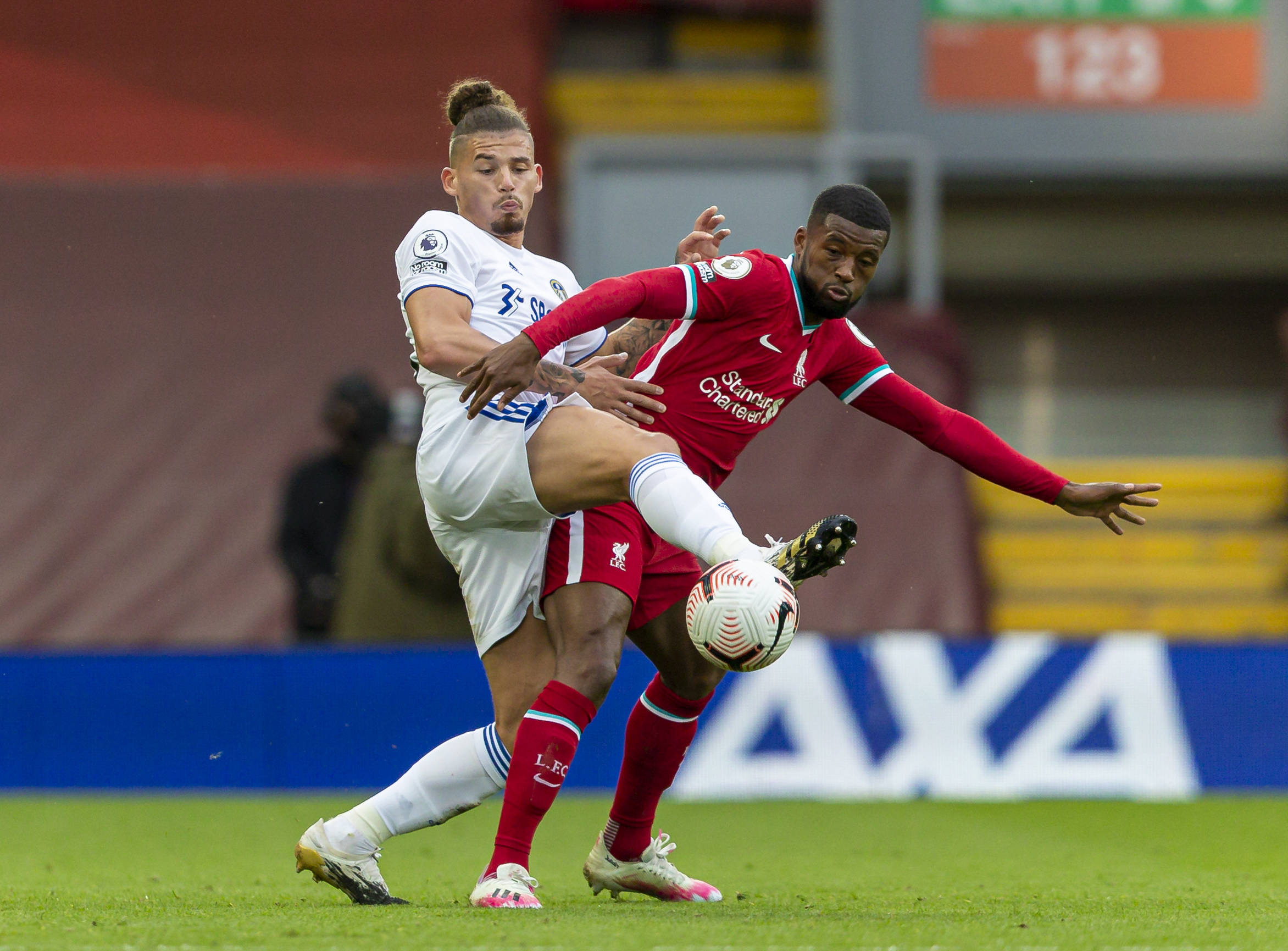 了解两人的 了解两人的